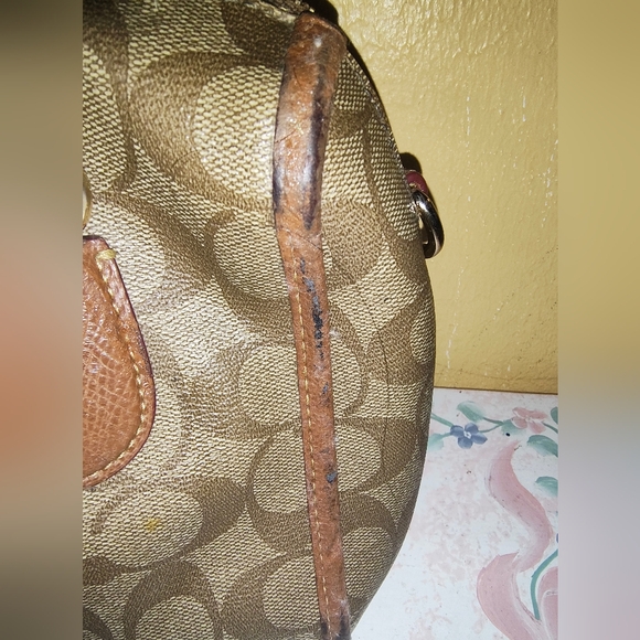 Coach Mini Bennet Handbag - Picture 7 of 15